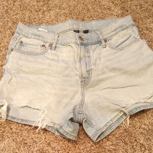 Western Festival American Eagle Relaxed Short Strigid Light Wash Distressed